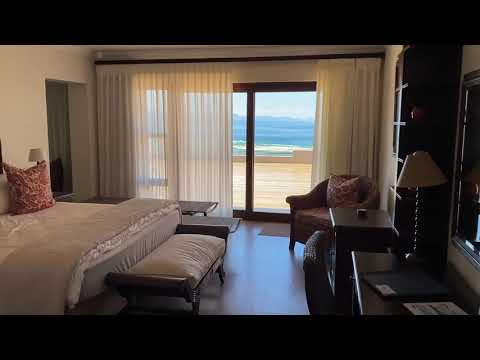 Honeymoon Suite overlooking entire Plettenberg Bay at la Vista Lodge
